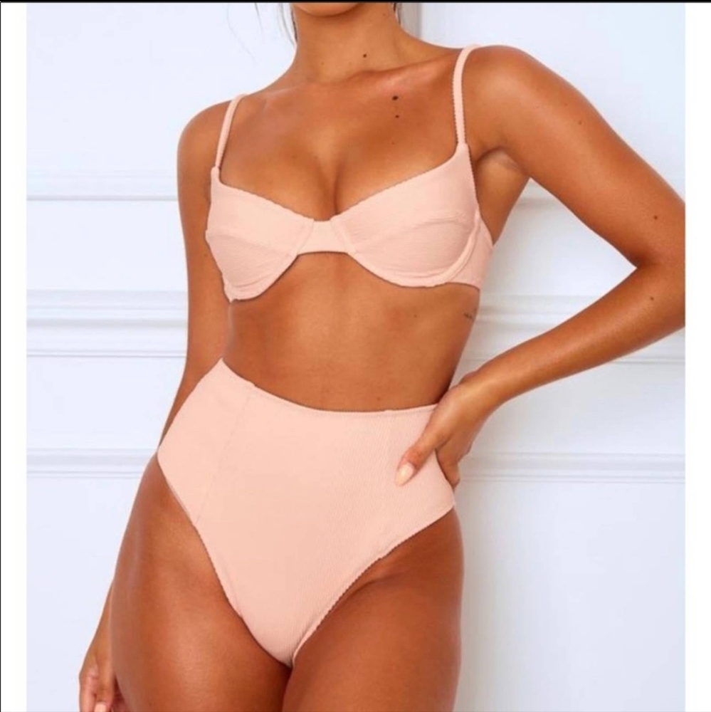 White Fox bikini EUC